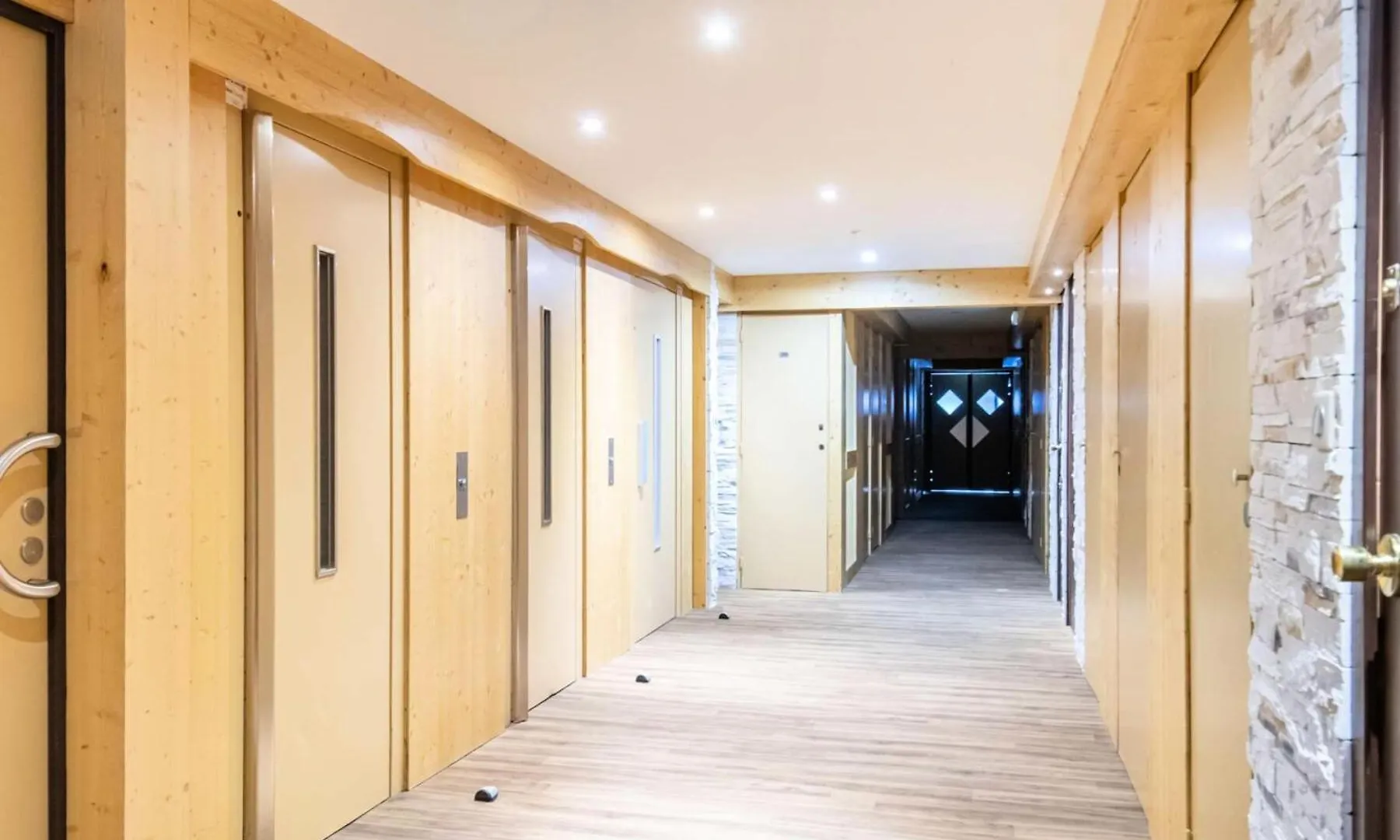 Apartment Residence Le France - 3 Pieces 6/7 Pers - Le France - Plagne Centre Mae-9494 La Plagne France